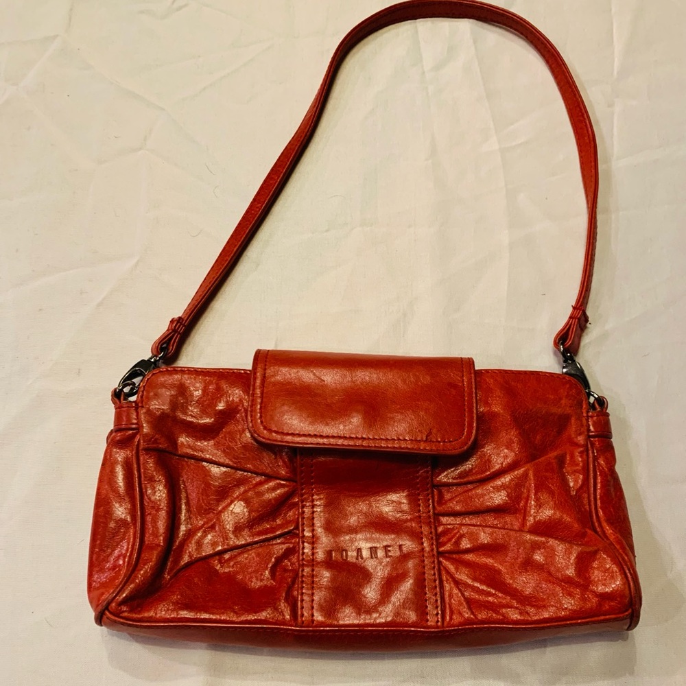 Vintage Red leather Janel Satchel with Glossy Finish and Adjustable Strap - Picture 5 of 8